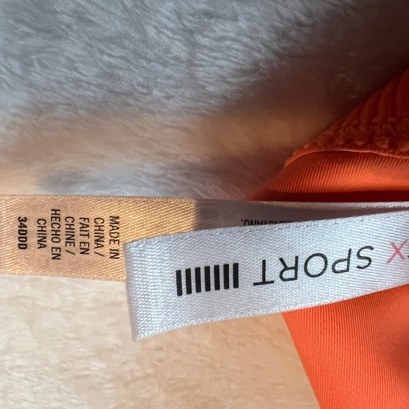 Victoria Secret Sports Bra 1 orange/ 1 green available. Price is $25 for both - Picture 7 of 7